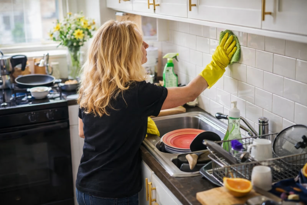 kitchen cleaning